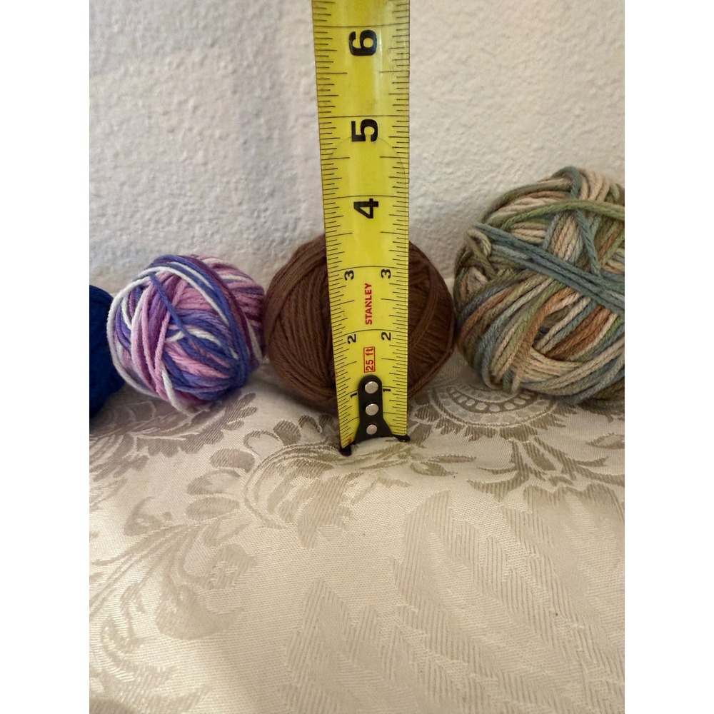 Mixed Yarn Lot Assorted Colors Variegated and Solid Crafting Knitting Crochet - Picture 4 of 11